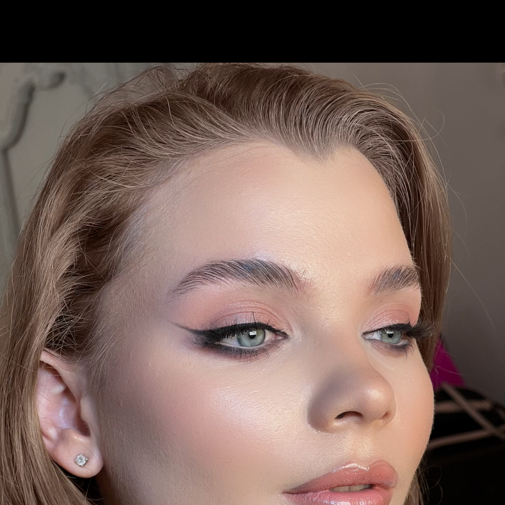 Nur Makeup Studio