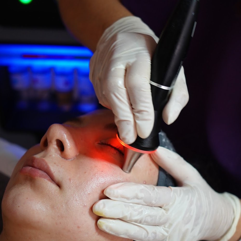 Renew & Revive Beauty Güzellik Salonu