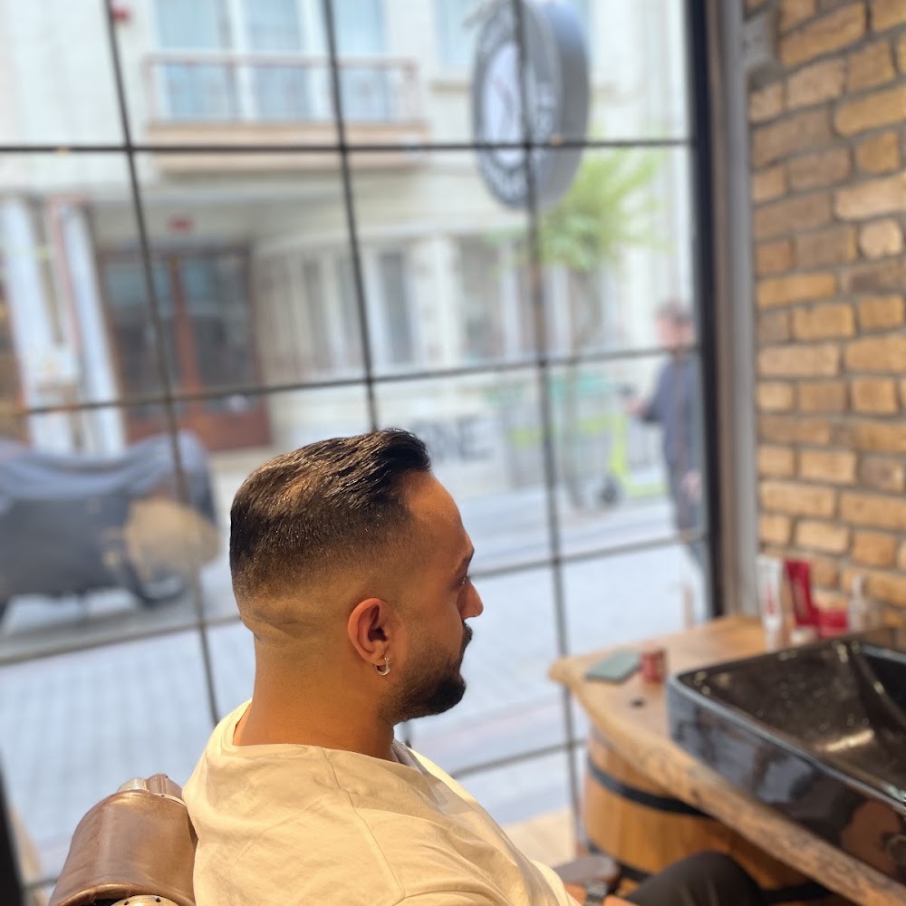 No 14 Barber Shop