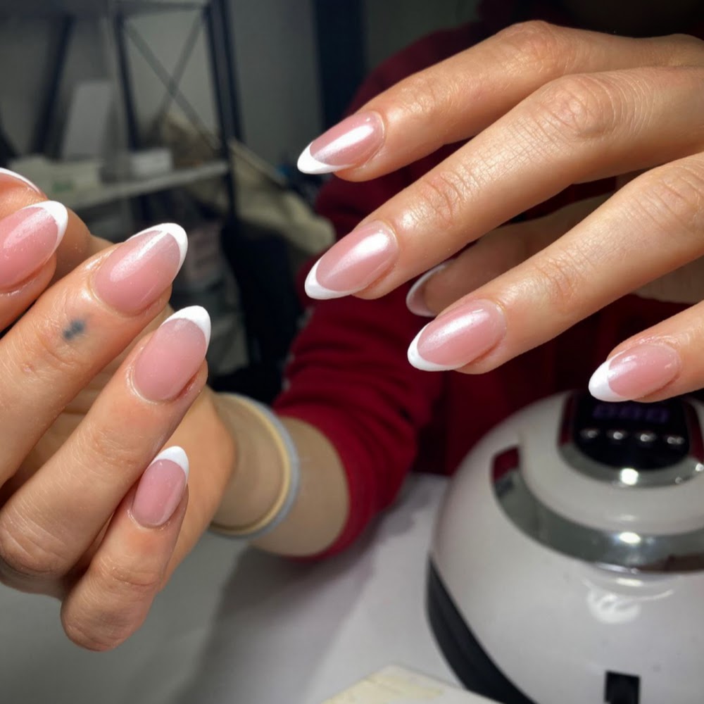 Diamond Nail Art Studio