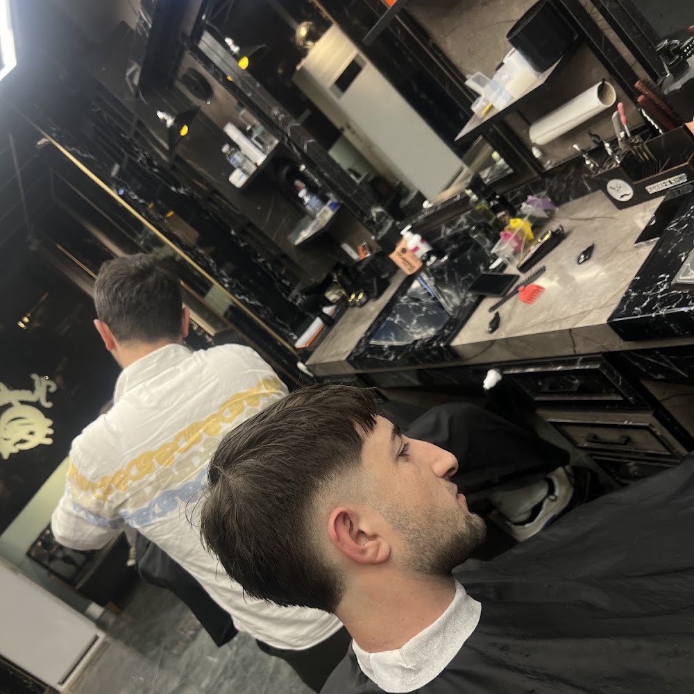BARBER SHOP AYYILDIZ (image maker)