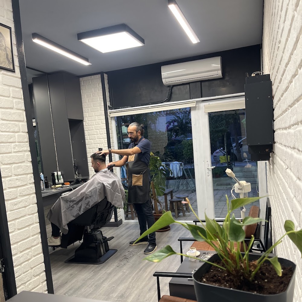 Salon Bahadır Kersü Erkek Kuaförü