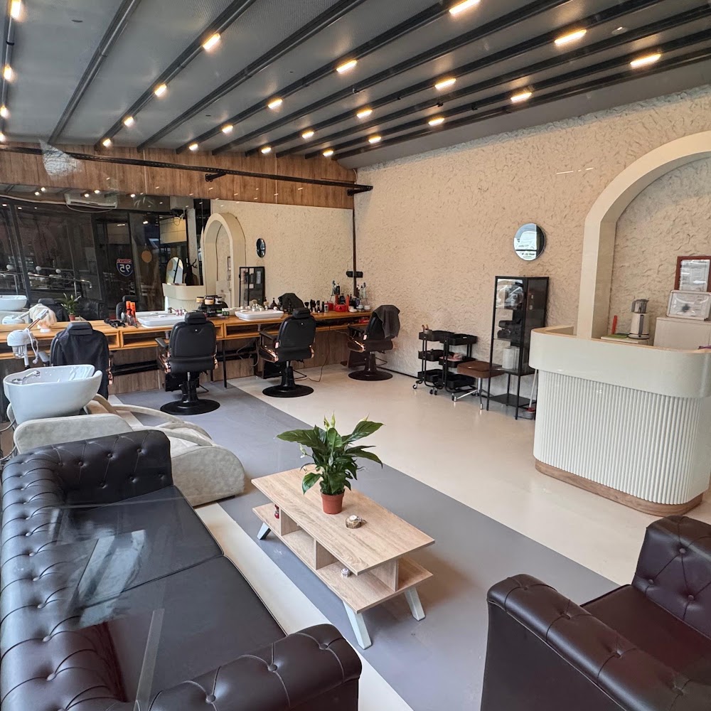 Nihat Çetin Barber Shop - 2