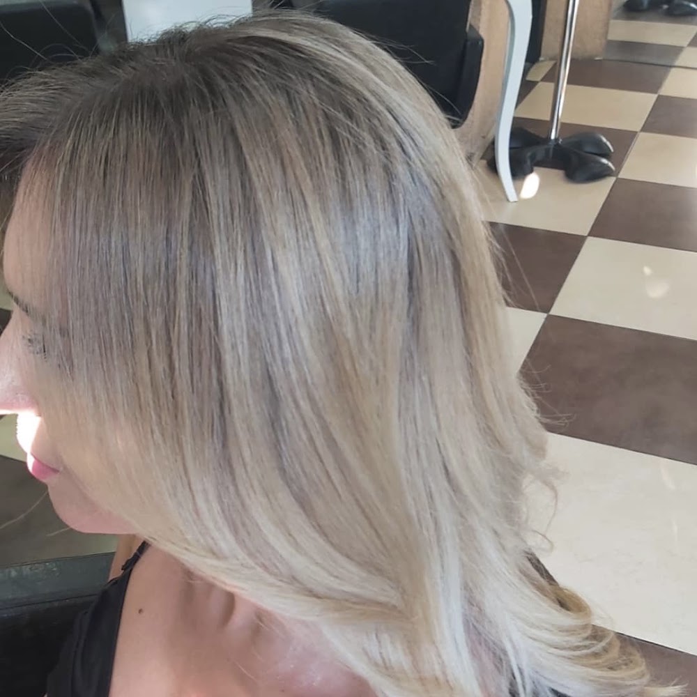 232 Hair Studio | Alsancak Bayan Kuaför - 2