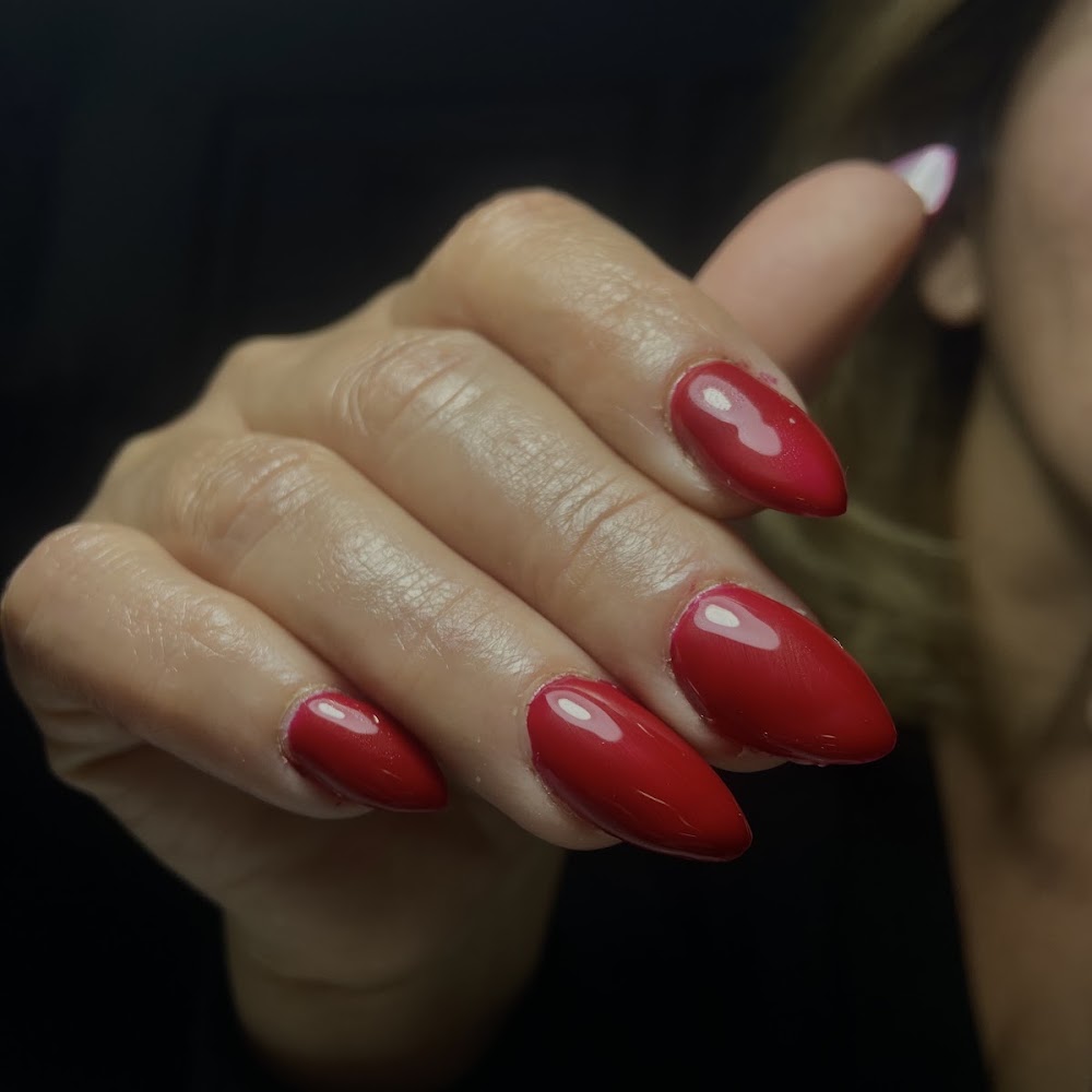 BORNOVA GÜZELLİK VE TIRNAK SALONU | Golden Touch By Asya Akın Studio