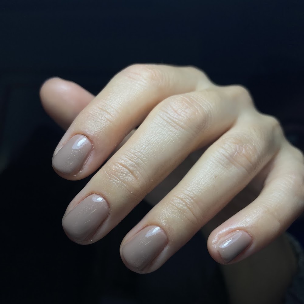 BORNOVA GÜZELLİK VE TIRNAK SALONU | Golden Touch By Asya Akın Studio - 3