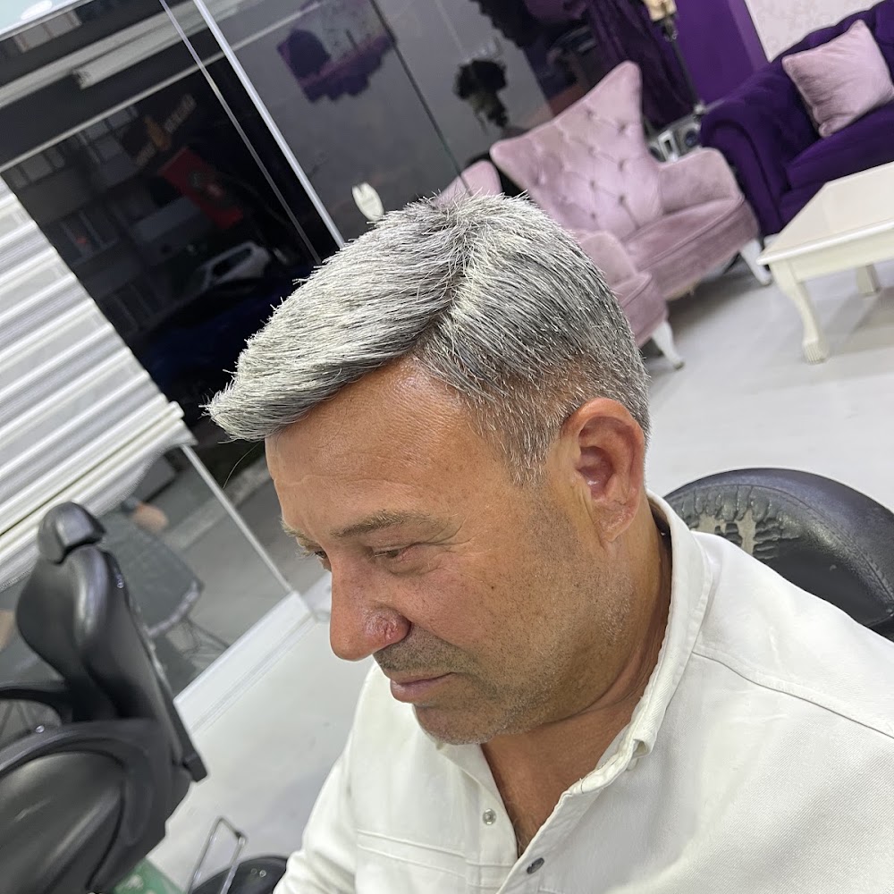 Ceyhan Arslan - Erkek Kuaförü ve Protez Saç Merkezi